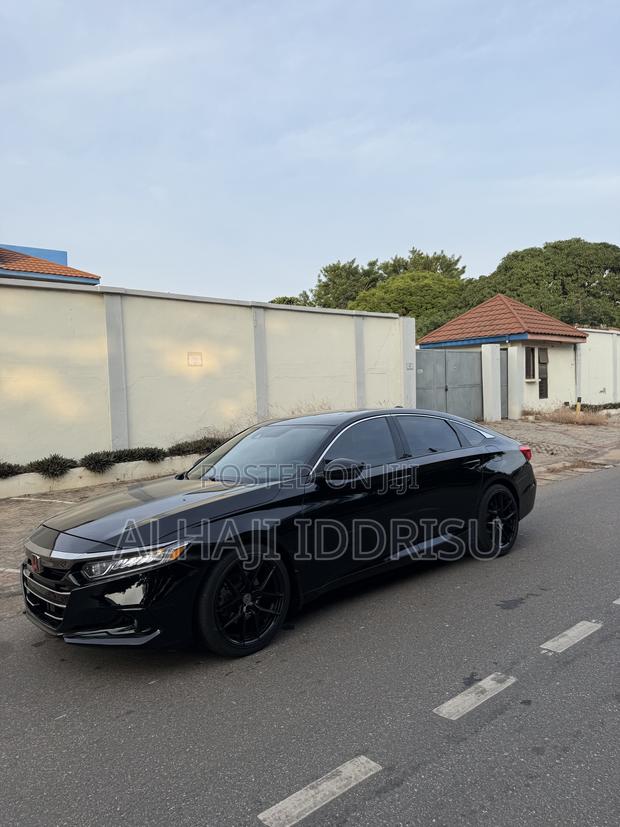 Honda Accord Sport 2.0T 2018 Black