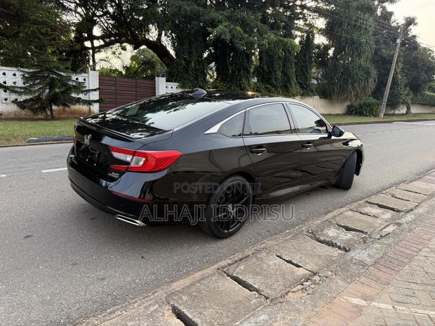 Honda Accord Sport 2.0T 2018 Black