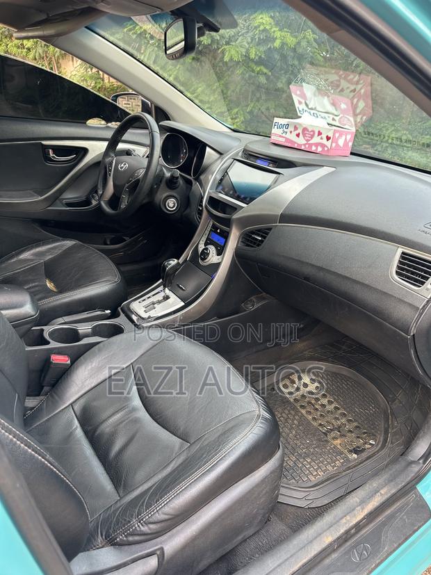 Hyundai Elantra 2013