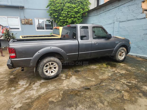 Ford Ranger 2010 Gray