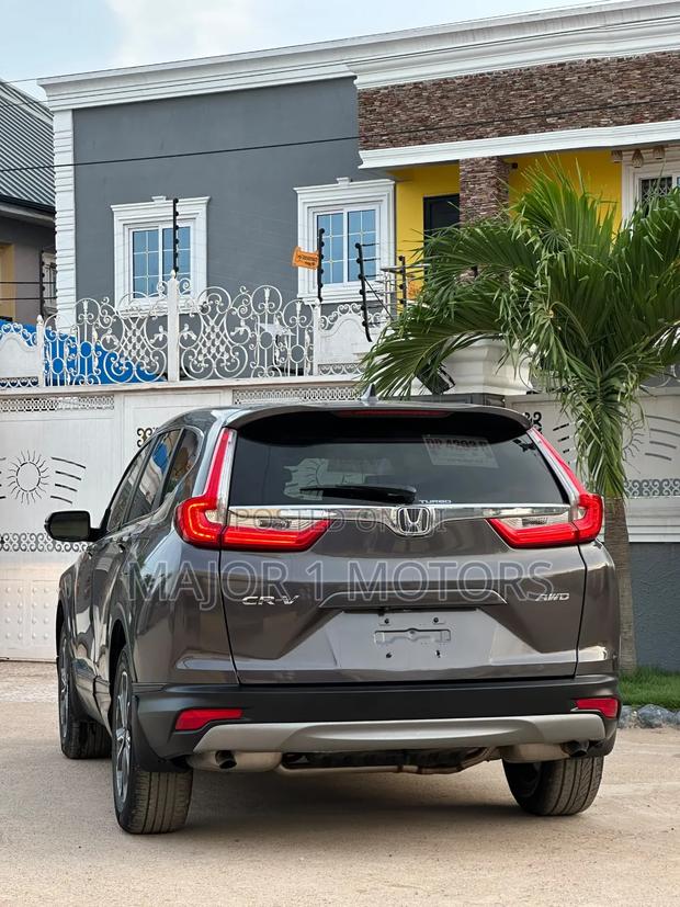 Honda CR-V 2019 Gray