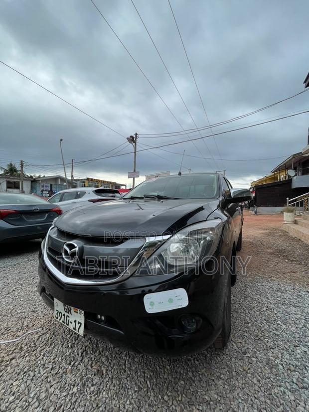 Mazda BT-50 2017 Black