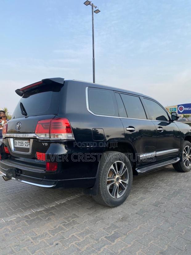 Toyota Land Cruiser 4.6 V8 GX-R 2014 Black