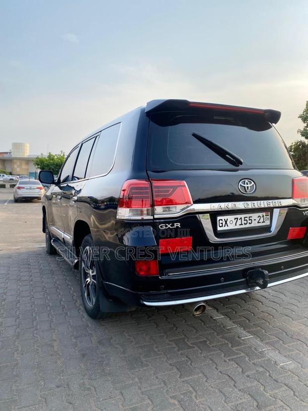 Toyota Land Cruiser 4.6 V8 GX-R 2014 Black