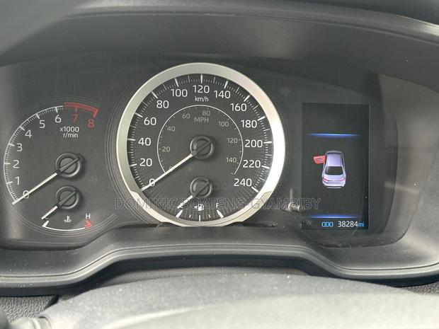 Toyota Corolla 2020 Silver