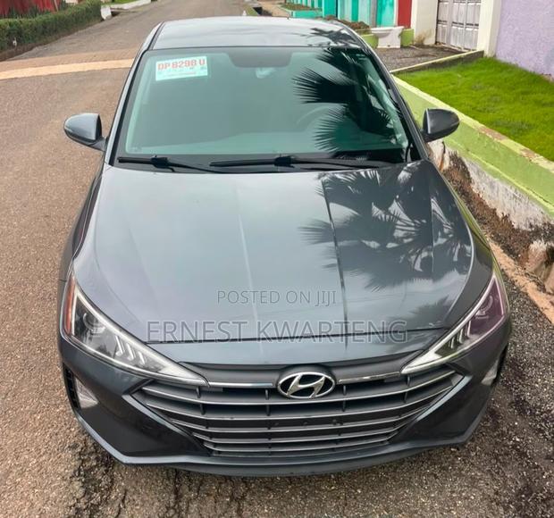 Hyundai Elantra 2020 Gray