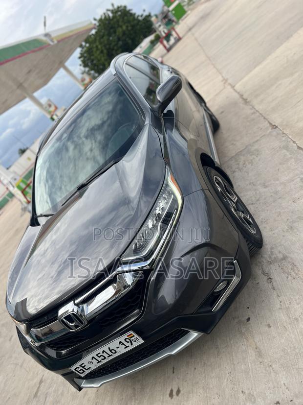 Honda CR-V Touring 4dr SUV AWD (1.5L 4cyl CVT) 2017 Gray