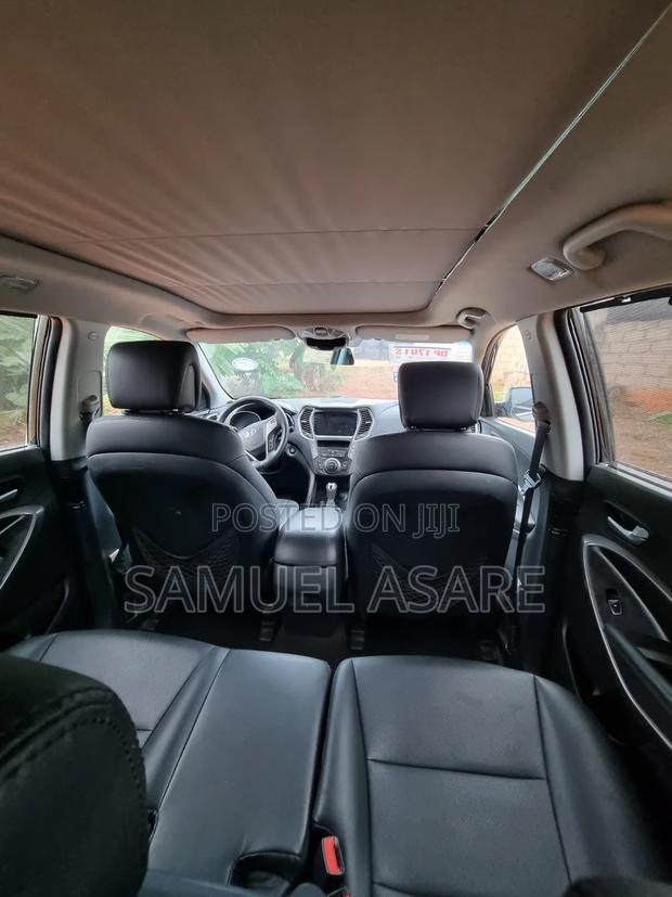 Hyundai Santa Fe 2015 Black