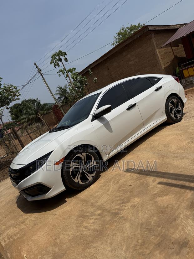Honda Civic Sport Sedan 2019 White