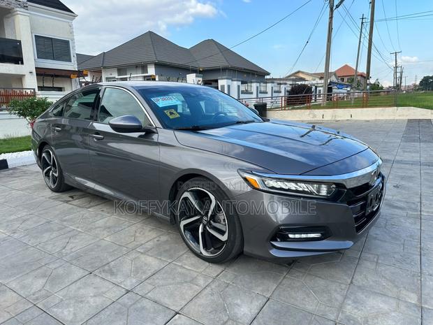 Honda Accord Sport 2018 Gray