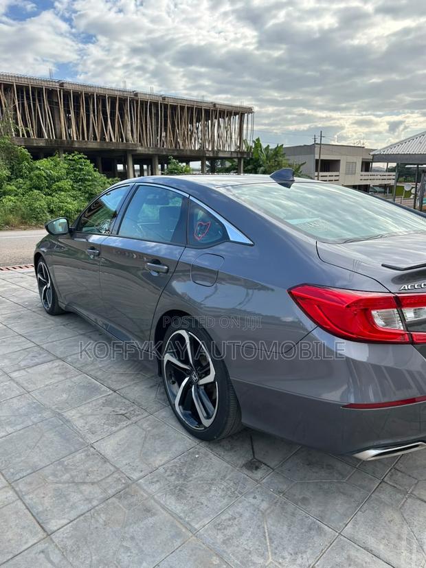 Honda Accord Sport 2018 Gray