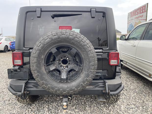 Jeep Wrangler Unlimited Sport 2012 Black