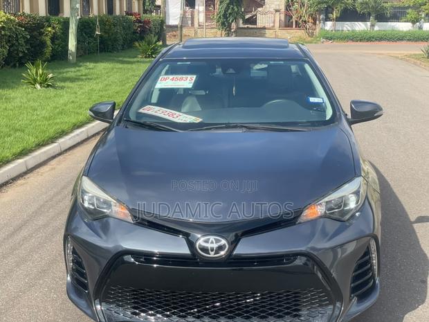 Toyota Corolla SE 4dr Sedan (1.8L 4cyl CVT) 2017 Gray