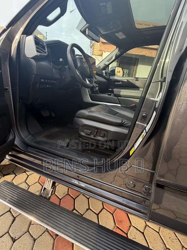 Toyota Tundra Platinum CrewMax 5.5' Bed 2023 Matt Black