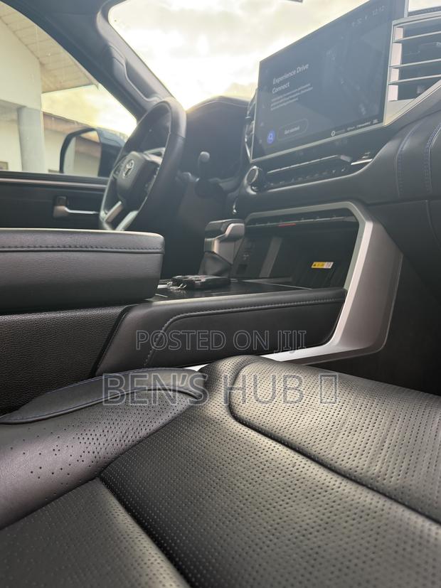 Toyota Tundra Platinum CrewMax 5.5' Bed 2023 Matt Black
