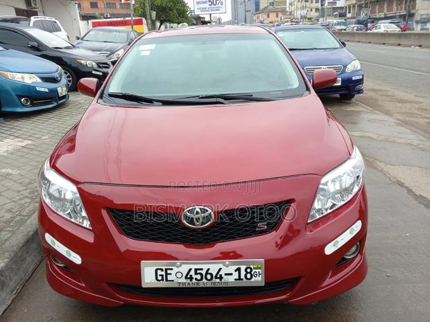 Toyota Corolla 2010 Red