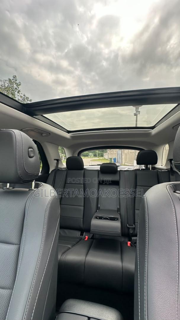 Mercedes-Benz GLE-Class GLE 350 2025 White