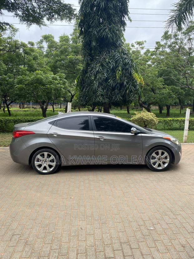 Hyundai Elantra 2013 Gray