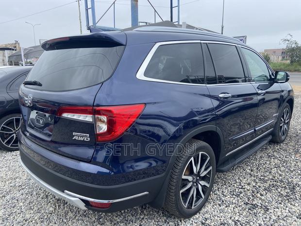Honda Pilot Touring 7-Passenger 2021 Blue