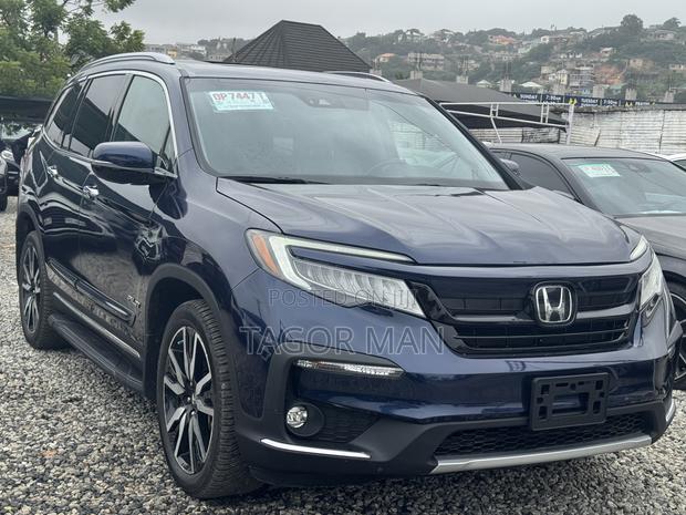 Honda Pilot Touring 7-Passenger 2021 Blue