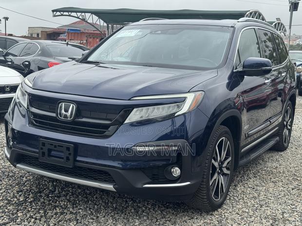 Honda Pilot Touring 7-Passenger 2021 Blue