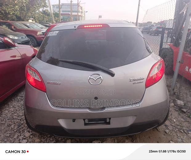 Mazda Demio 2012 Gray