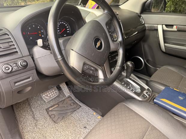 Chevrolet Captiva 2016 Gray