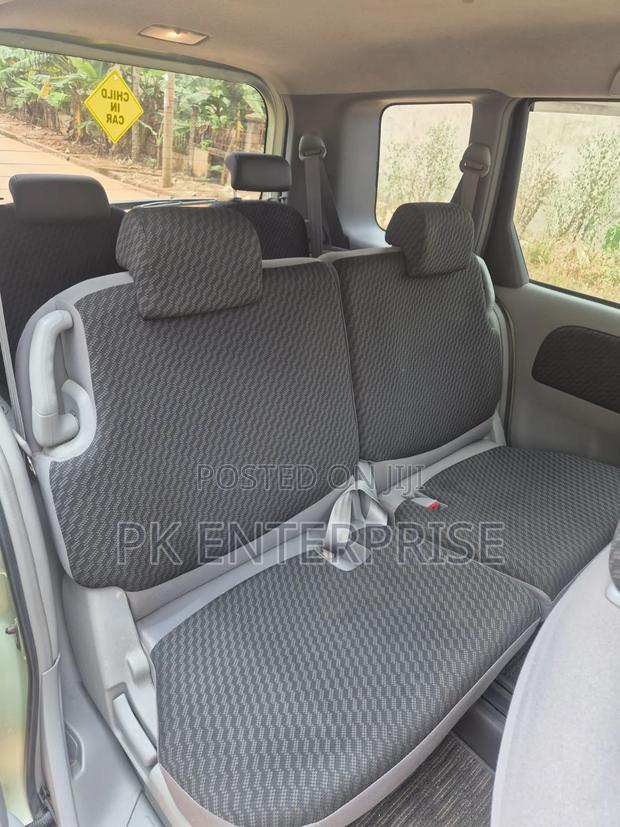 Toyota Sienta 2013 Green