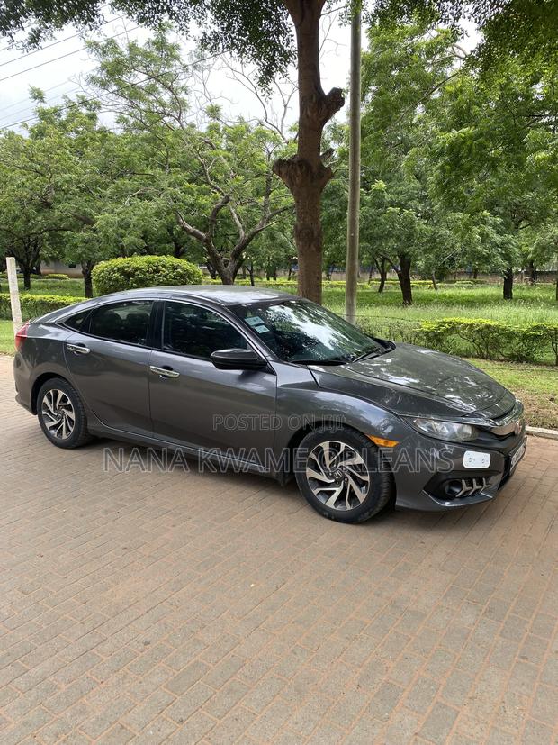 Honda Civic Si Sedan 2018 Gray