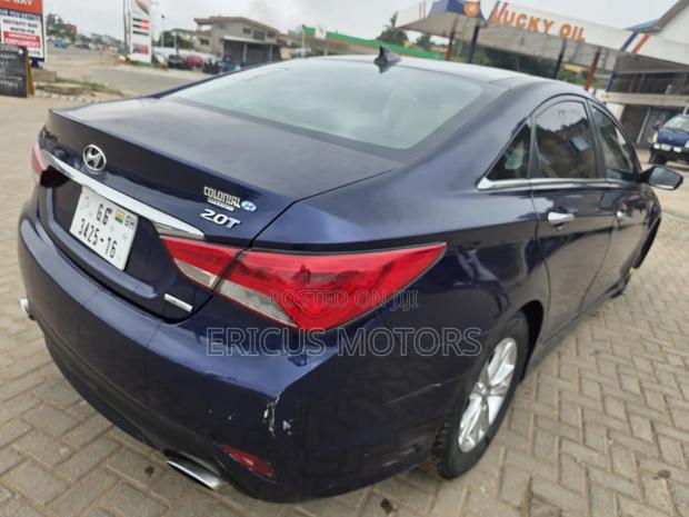 Hyundai Sonata 2014 Blue