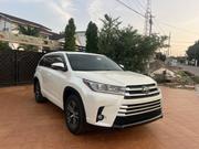 Toyota Highlander 2018 White for sale