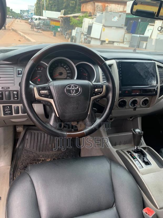 Toyota Tacoma 2012 Black