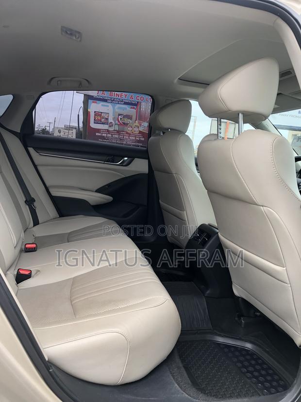 Honda Accord EX-L (2.0L 4cyl Turbo 10A) 2019 Beige