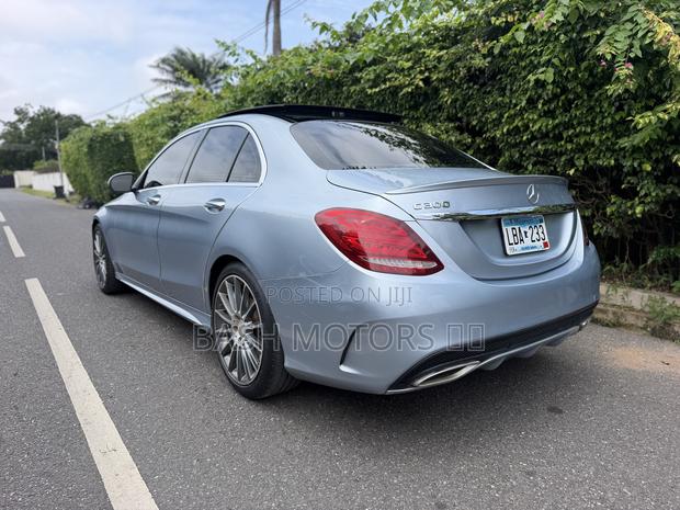 Mercedes-Benz C300 Sport 4Matic Sedan AWD (2.0L 4cyl 7A) 2017 Blue