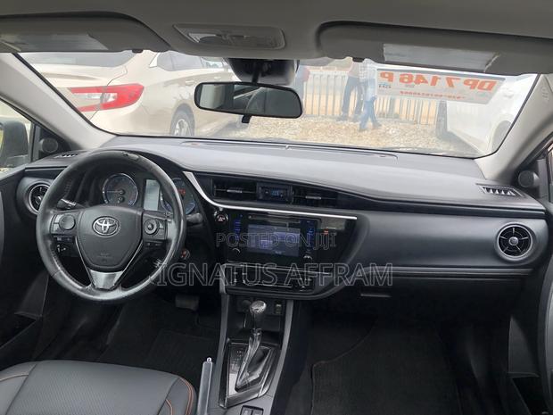 Toyota Corolla SE Special Edition 4dr Sedan (1.8L 4cyl CVT) 2017 Black