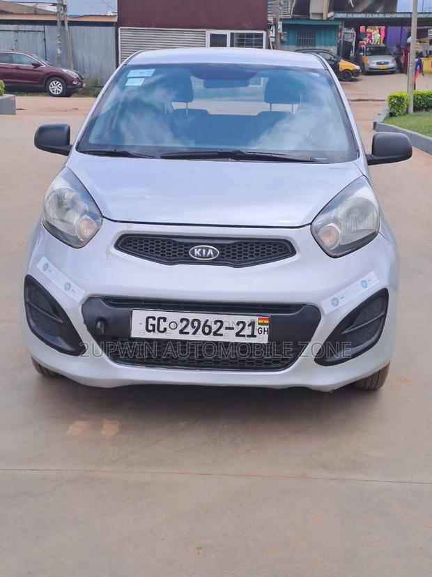 Kia Morning 2012 White