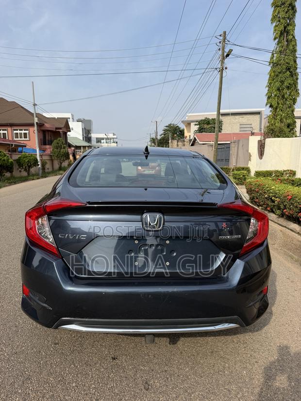 Honda Civic Touring Sedan 2019 Gray