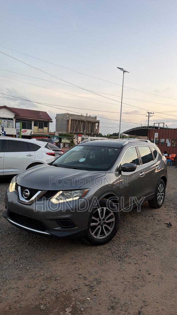 Nissan Rogue SV 4dr SUV AWD (2.5L 4cyl CVT) 2014 Gray