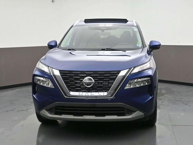 Nissan Rogue SV 2021 Blue