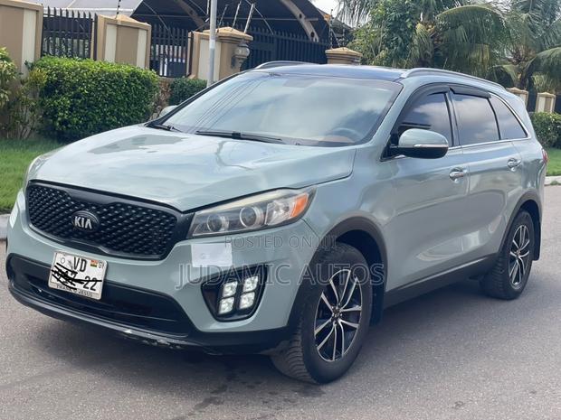 Kia Sorento 4dr SUV 2016 Green