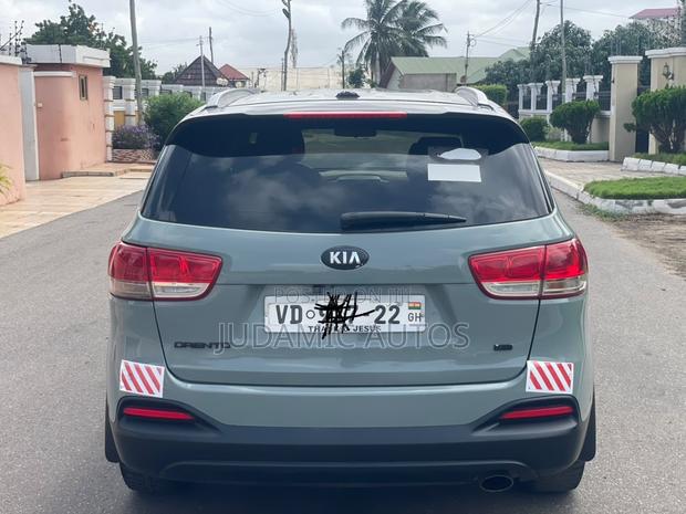 Kia Sorento 4dr SUV 2016 Green