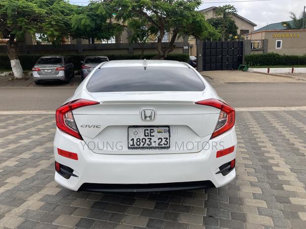 Honda Civic EX 4dr Sedan (2.0L 4cyl) 2017 White