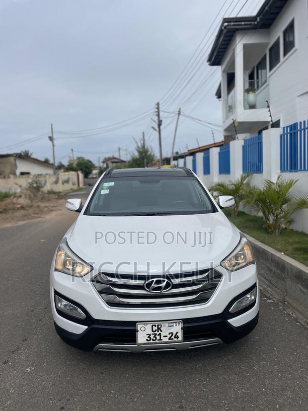 Hyundai Santa Fe SE AWD 2016 White
