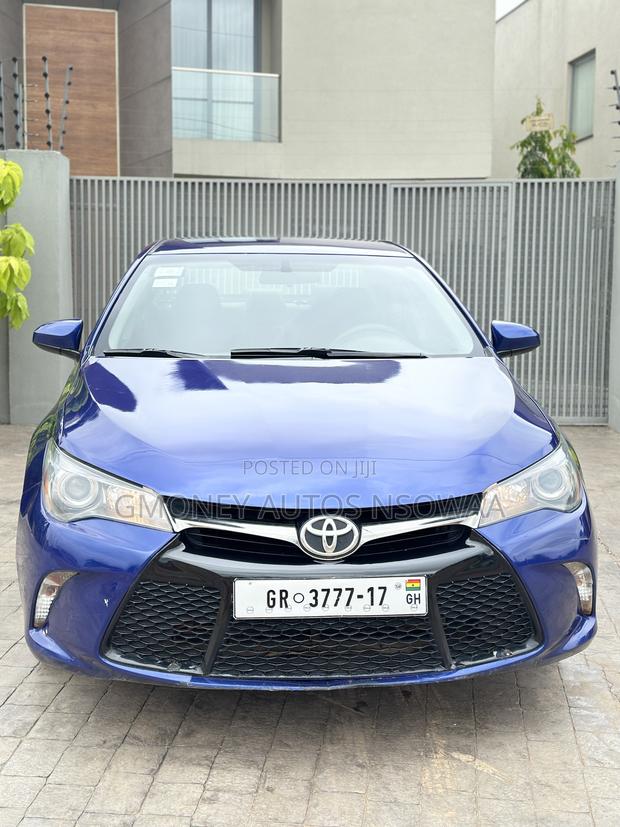 Toyota Camry XLE 4dr Sedan (2.5L 4cyl 6A) 2017 Blue