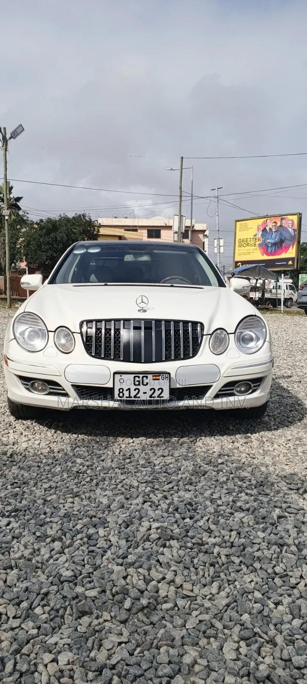 Mercedes-Benz E300 2007 White