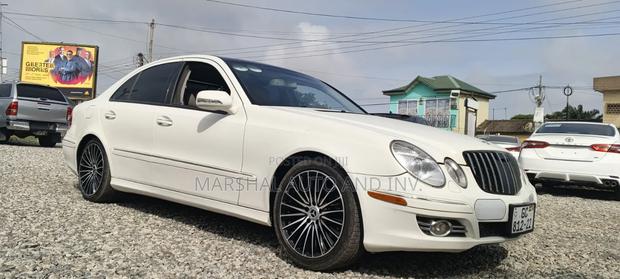 Mercedes-Benz E300 2007 White