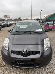 Toyota Yaris 2009 Gray for sale