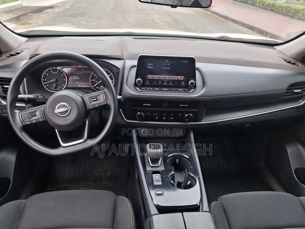 Nissan Rogue 2023 White