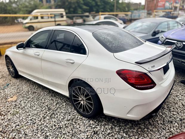 Mercedes-Benz C300 2017 White