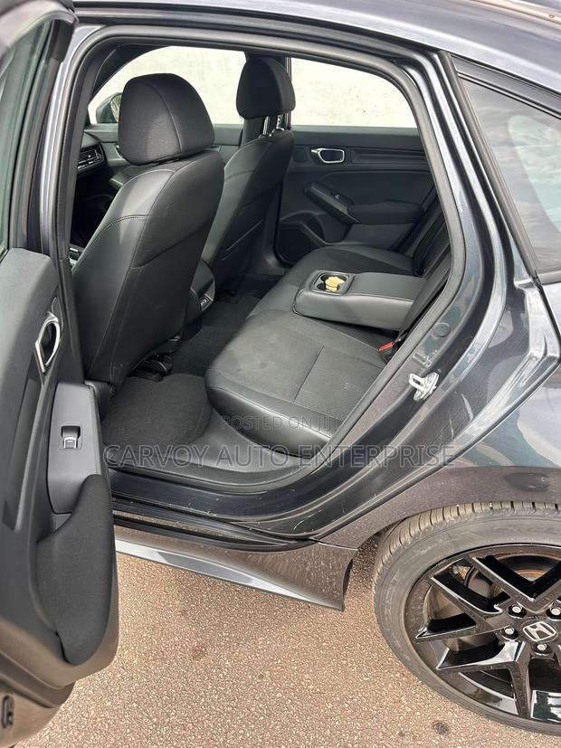 Honda Civic Sport CVT 2024 Gray